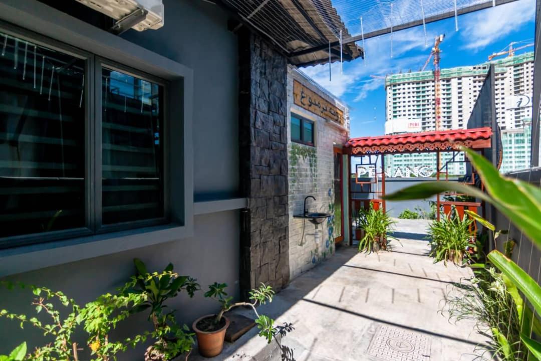 The Best Hotel In Bayan Lepas - The Lov Penang Zewnętrze zdjęcie