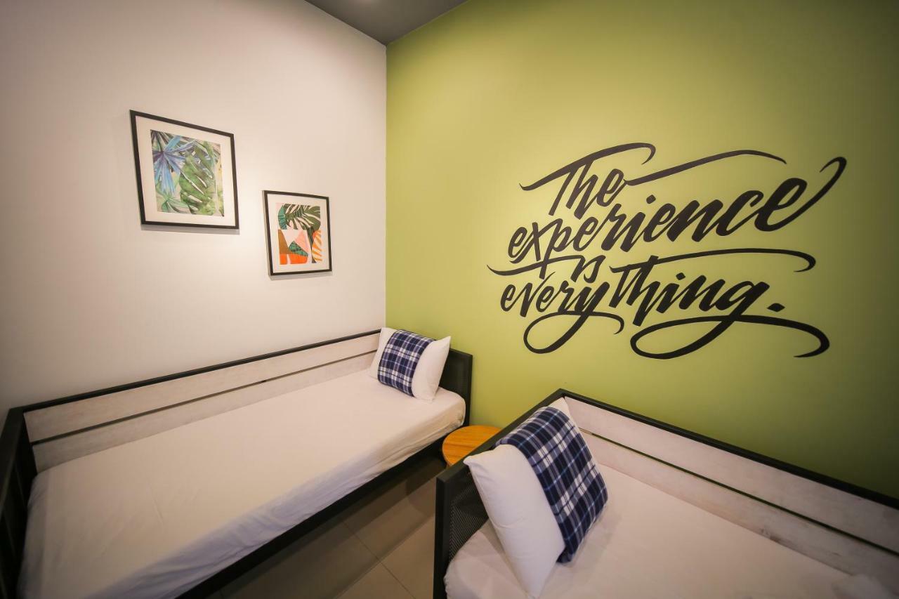 The Best Hotel In Bayan Lepas - The Lov Penang Zewnętrze zdjęcie
