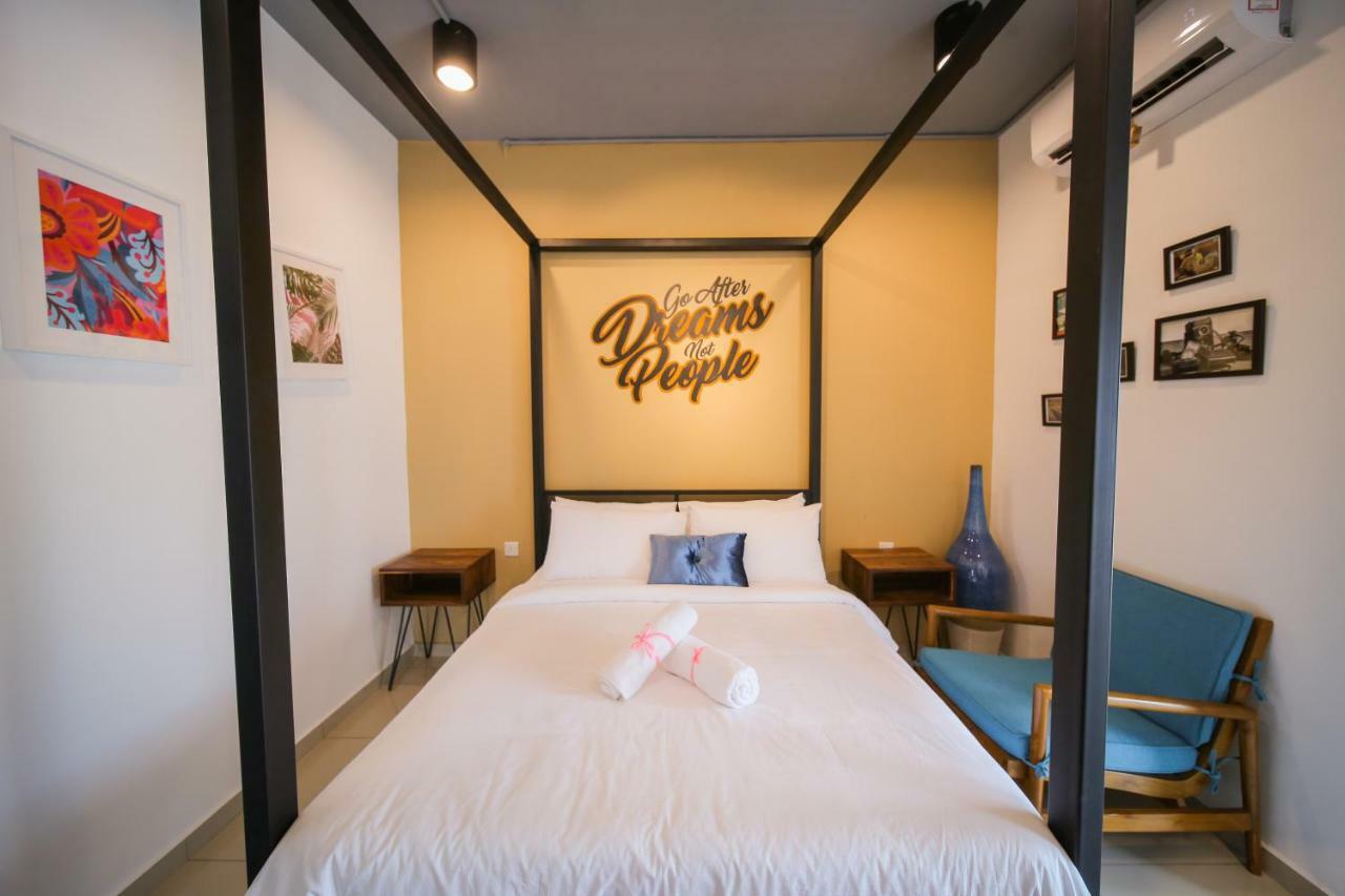 The Best Hotel In Bayan Lepas - The Lov Penang Zewnętrze zdjęcie