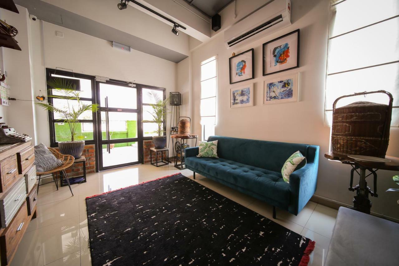 The Best Hotel In Bayan Lepas - The Lov Penang Zewnętrze zdjęcie