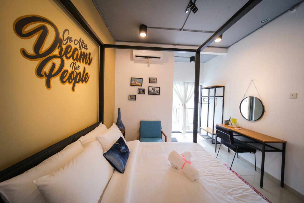 The Best Hotel In Bayan Lepas - The Lov Penang Zewnętrze zdjęcie